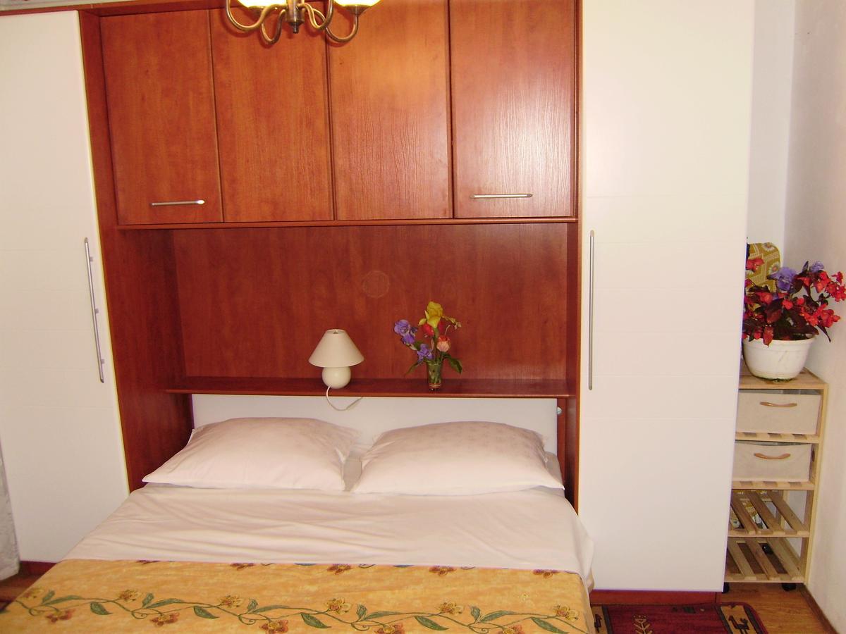 Appartamento con 2 Camere da Letto