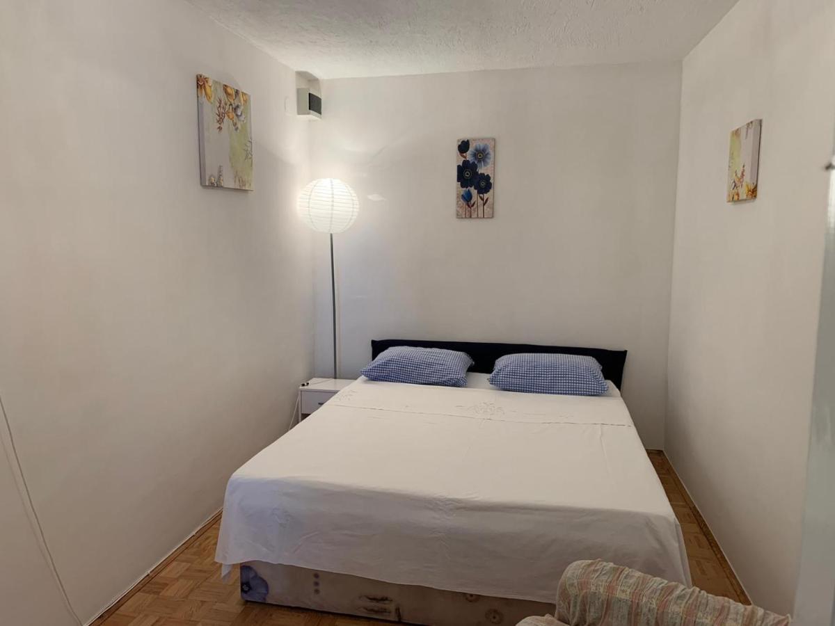 Appartamento con 2 Camere da Letto