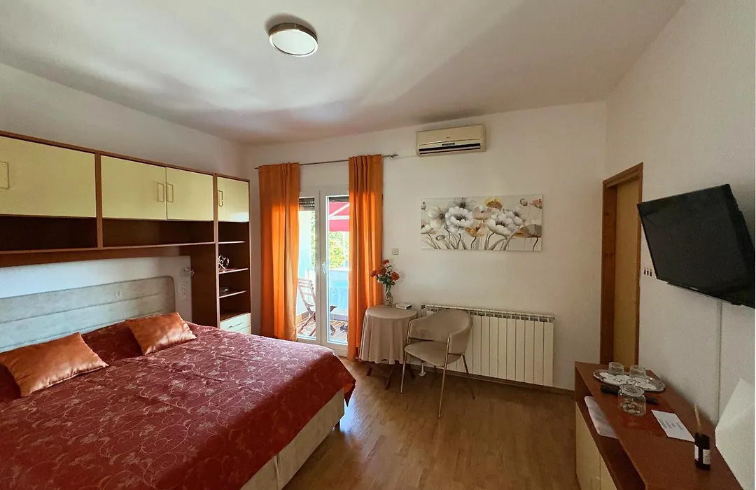 Rooms Mimi-1