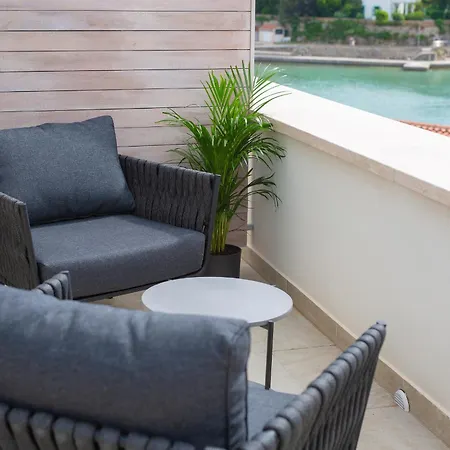 Portella Rooms-3