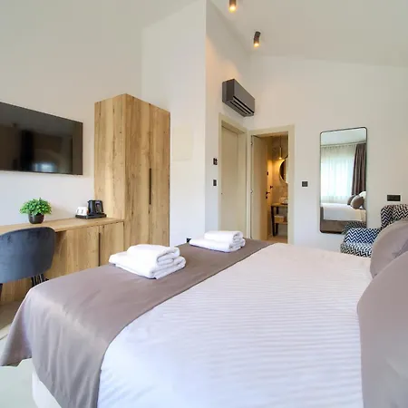 Portella Rooms-2