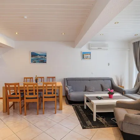 Guesthouse Halilagic-2