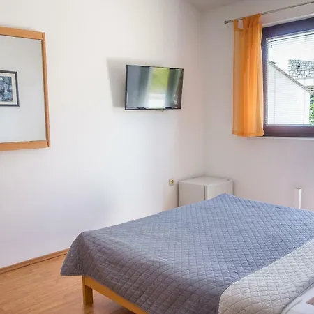 Rooms Stolfa-2